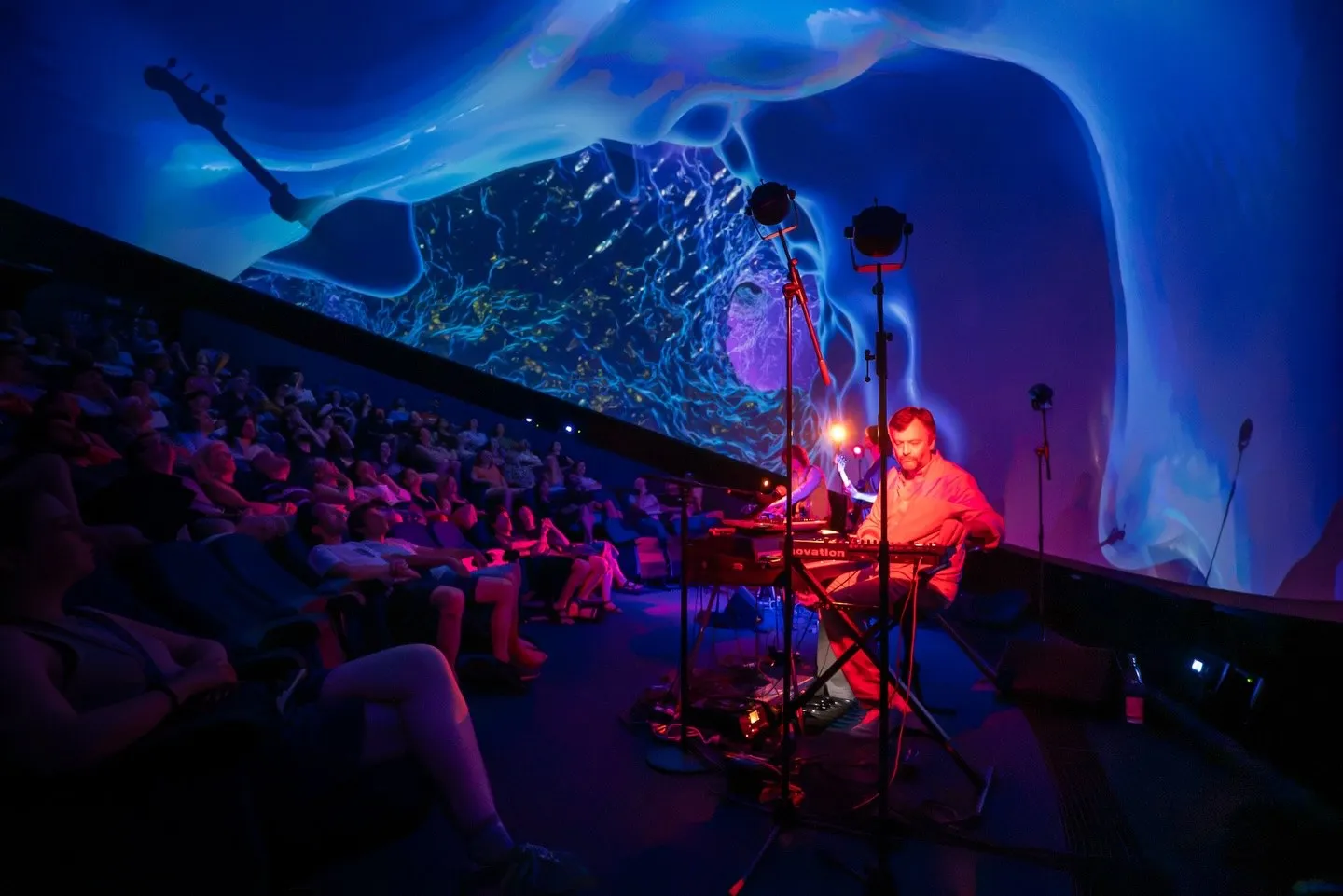 The dome and the audience during the concert